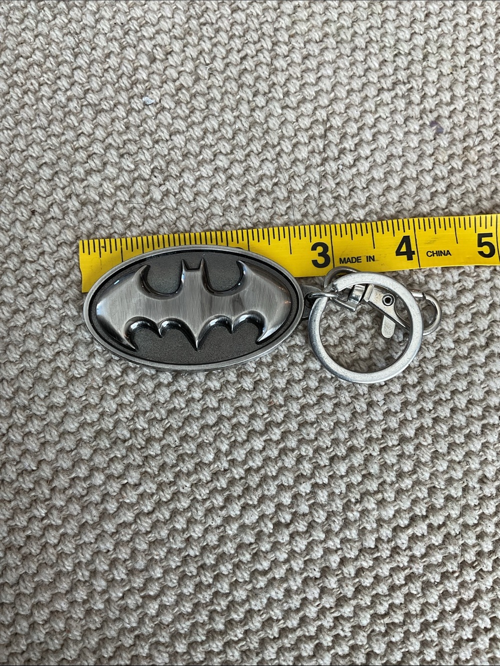 Batman Keychain - Picture 4 of 6